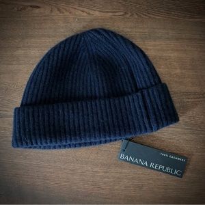 Men’s Cashmere Fisherman’s Beanie - Banana Republic NWT
